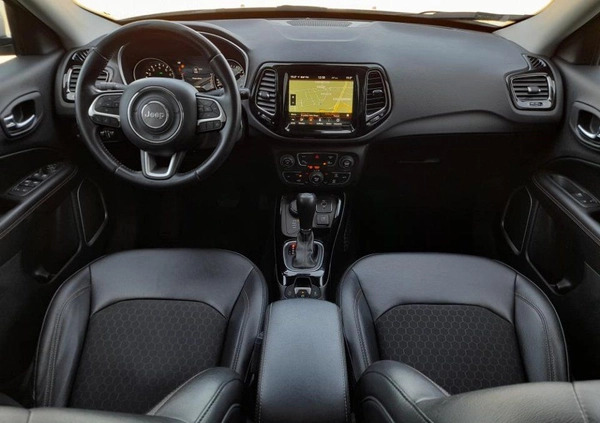 Jeep Compass cena 95900 przebieg: 119964, rok produkcji 2019 z Zielona Góra małe 211